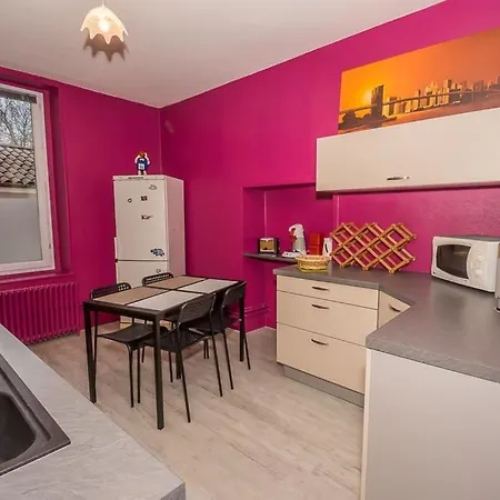 3 Chambres Spacieuses - 2 Min A Pied Gare Bourg-en-Bresse Buitenkant foto